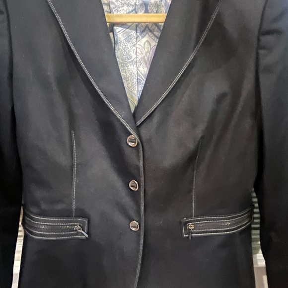 Tahari Women's Dark Navy Blue Suit Jacket with White Stitching - Picture 3 of 6